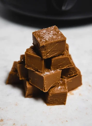 Decadent Slow Cooker Gingerbread Fudge Recipe