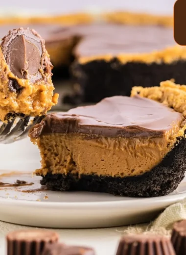 Easy Buckeye Pie Recipe (No-Bake Delight!)
