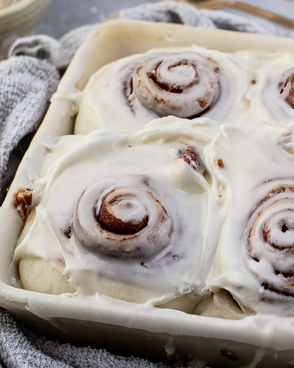 Easy Homemade Cinnamon Rolls Recipe